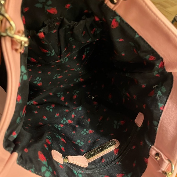 Betsey Johnson Pink Tote with Black Lace Bow - Picture 7 of 11